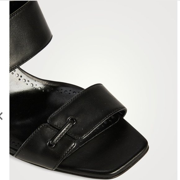 MANOLO BLAHNIK Black Nebre Leather Mules - Picture 13 of 13